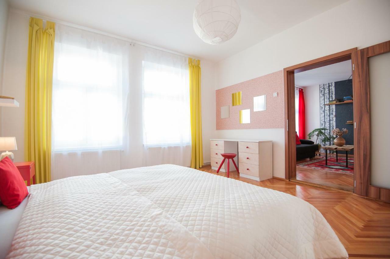 Spacious Stylish Apartment In Old Town Sibiu Ngoại thất bức ảnh